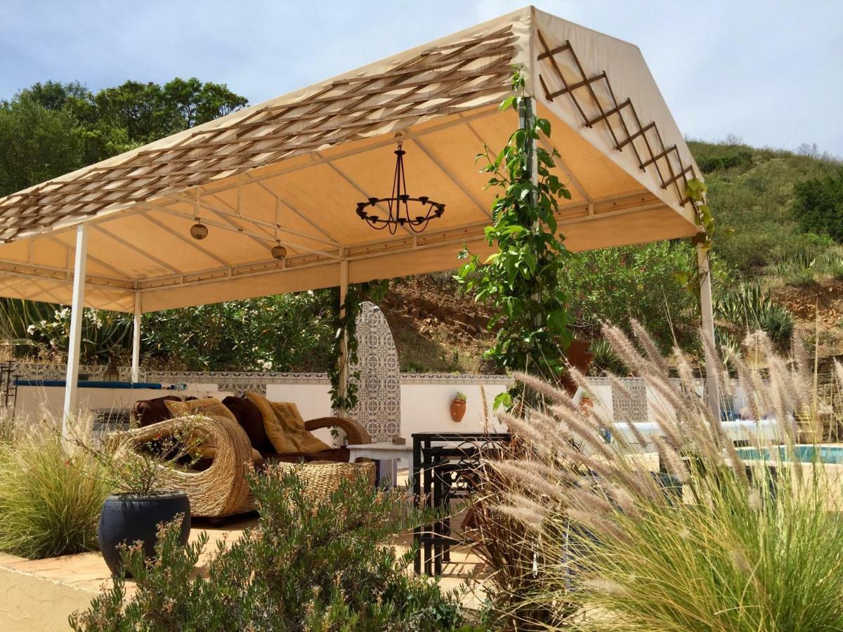 Villa Oasis caché avec Piscine Morenos Exterior foto